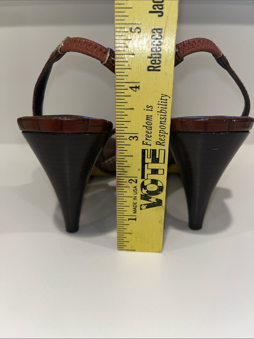 Like New COUTURE Vintage Donald J. Pliner Brown Leather Peep-Toe Slingback Heels - Picture 14 of 15